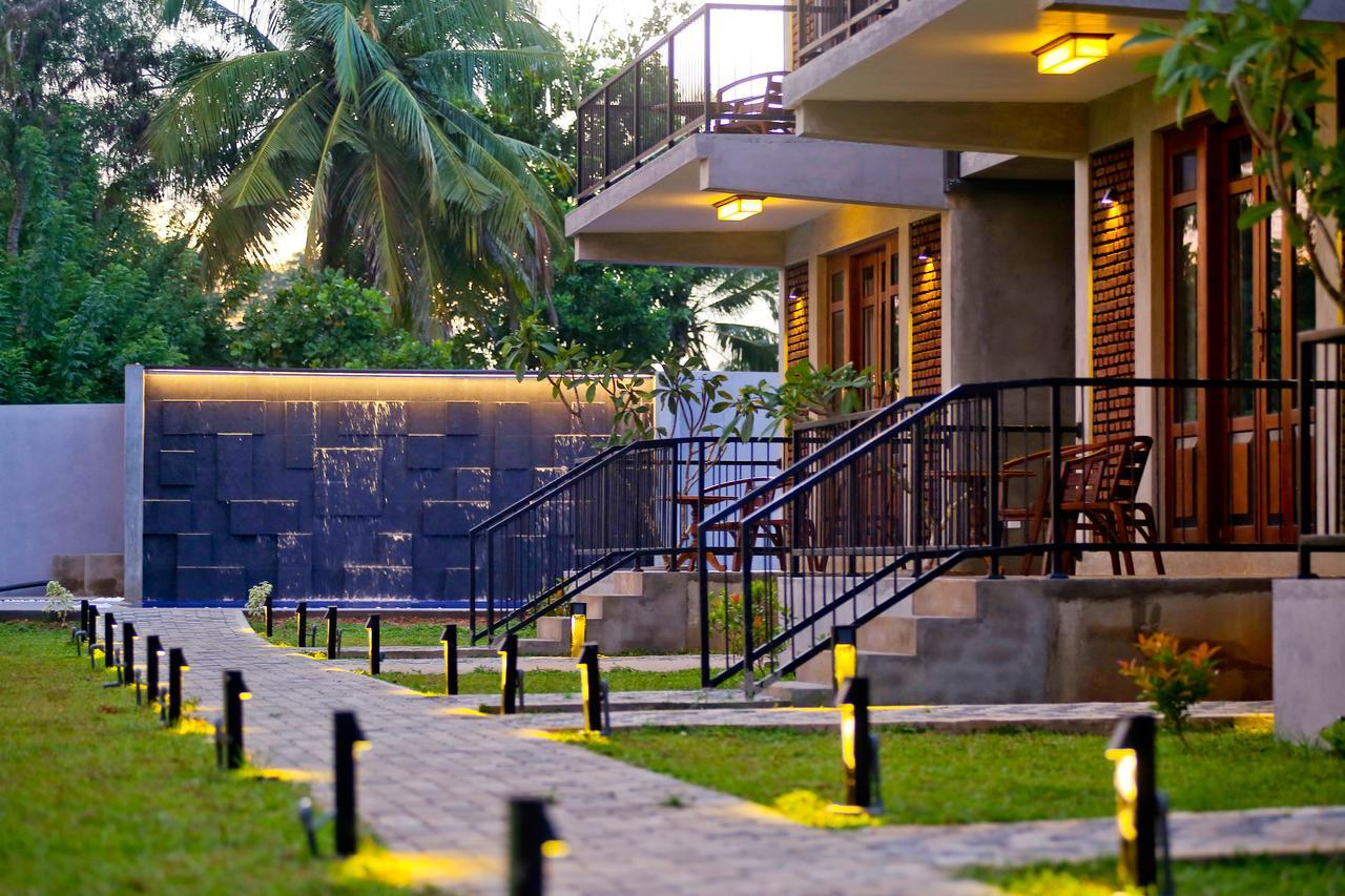 Kubura Resort Anuradhapura Exteriör bild