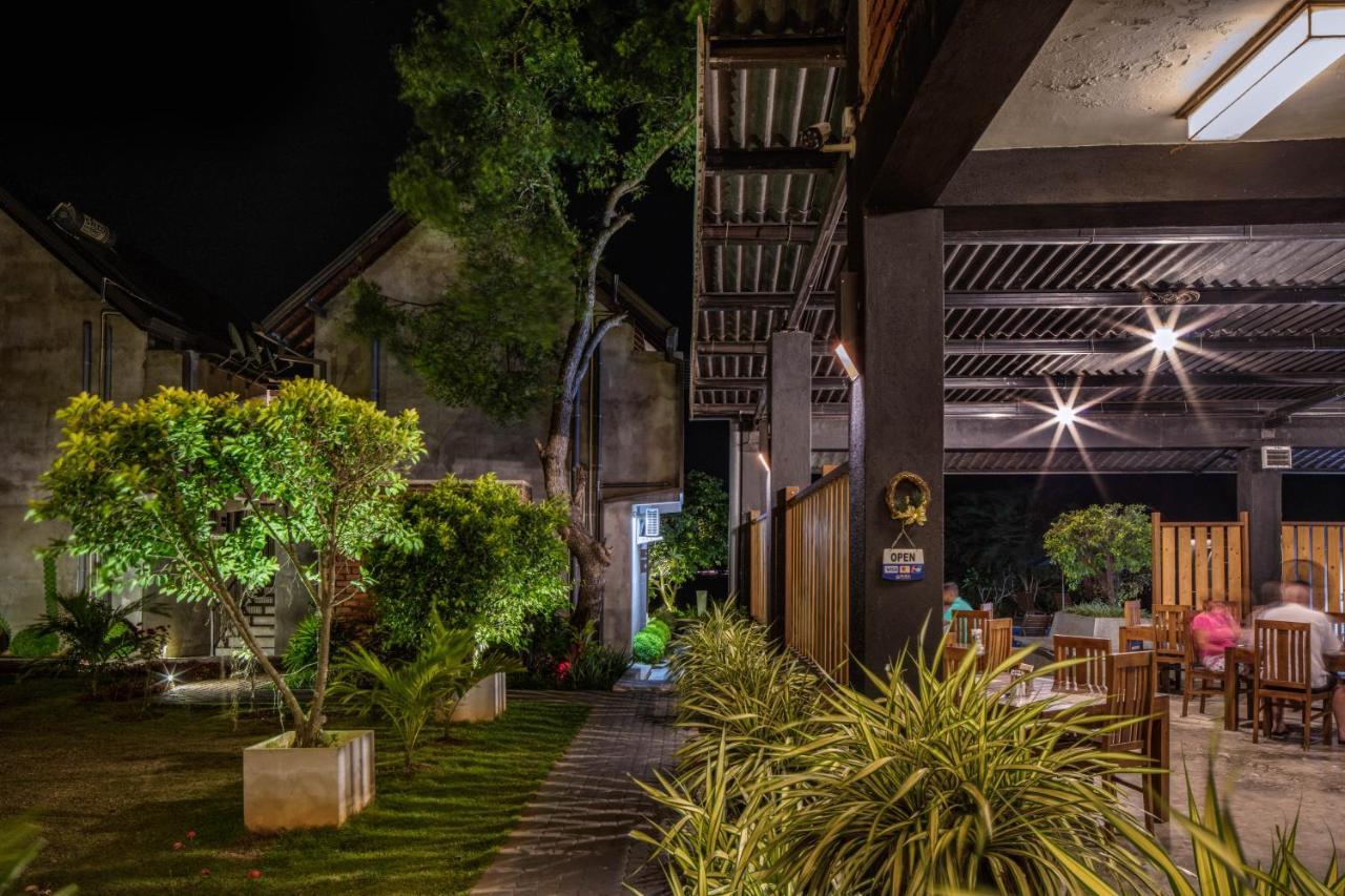 Kubura Resort Anuradhapura Exteriör bild